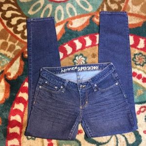 NWOT Bull Head SKINNY JEANS SUPER AWESOME Unfortunately didn’t fit me so nice!